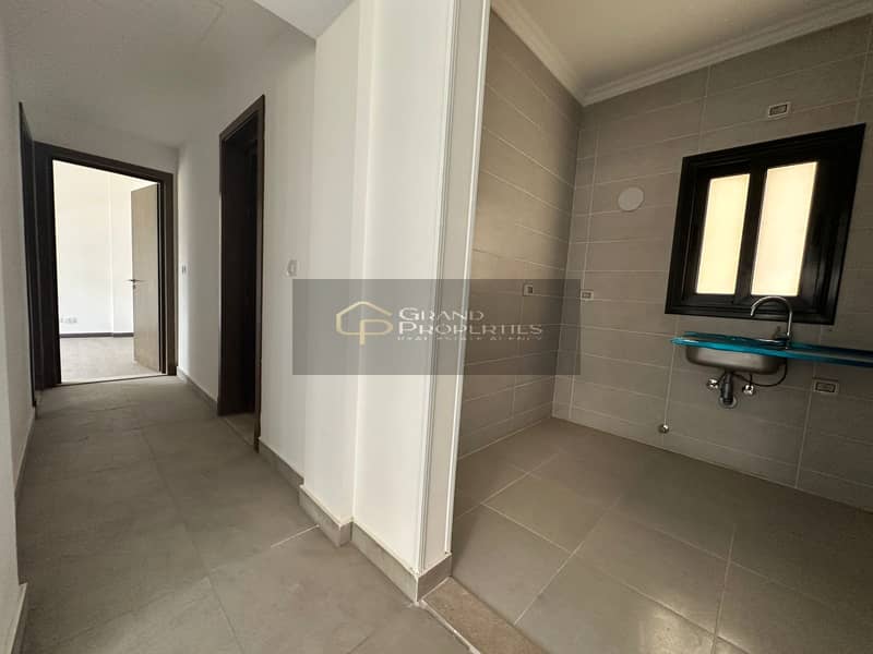 2 3d9a1fa8-2ca1-47a3-a48f-49edf3f672b7. jpg