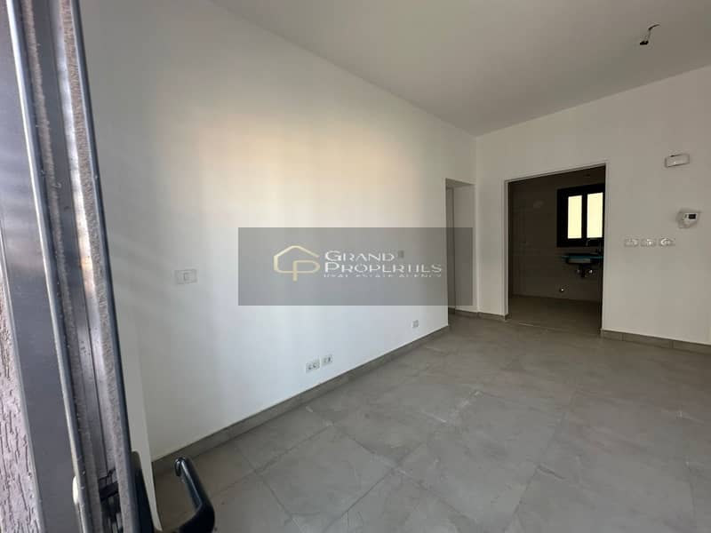 6 09498889-ec85-481a-8503-8beba1f283a9. jpg