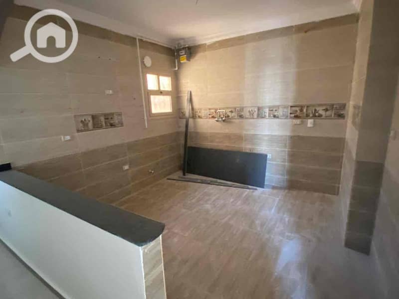 4 02d5feef-48d4-4de2-b0a4-e6782d700348. jpg