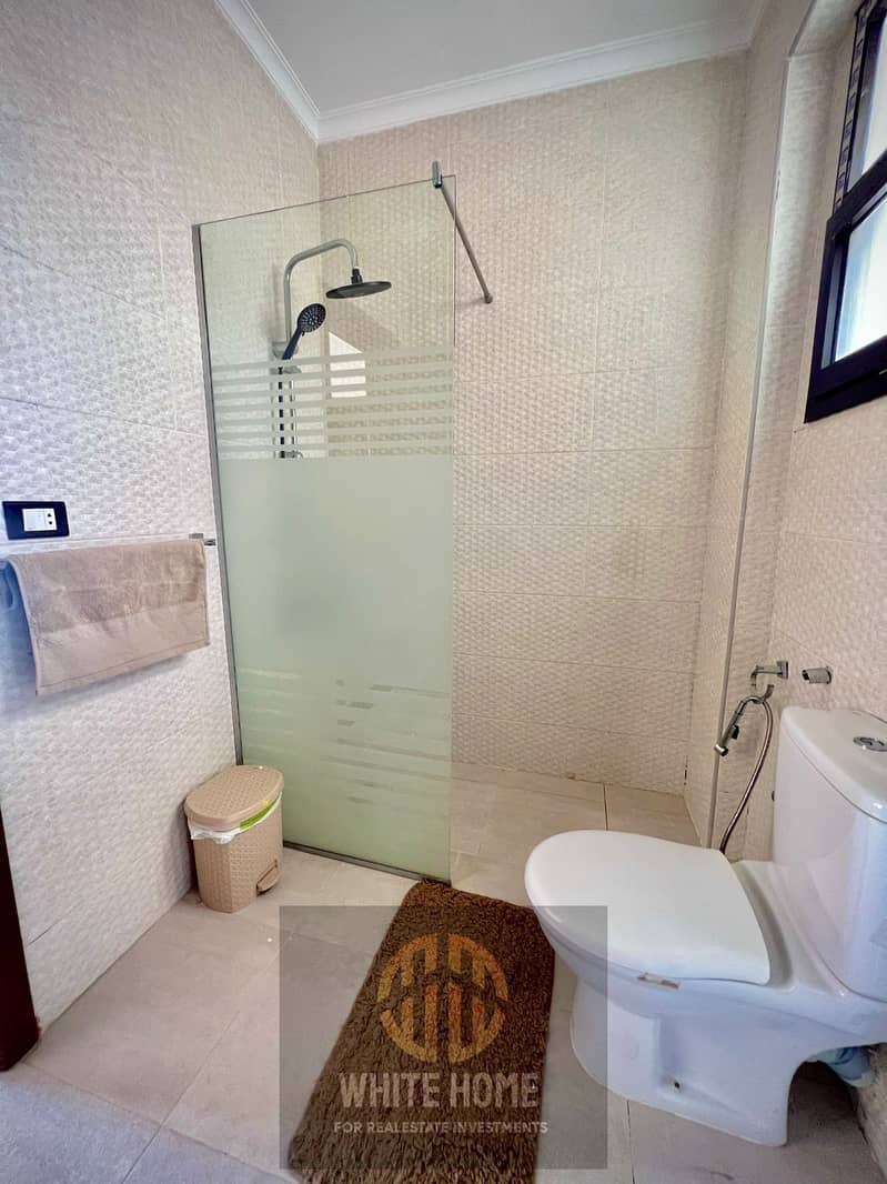 6 030a8185-56ef-4d3d-9043-40e6bdd1c9d4. jpeg