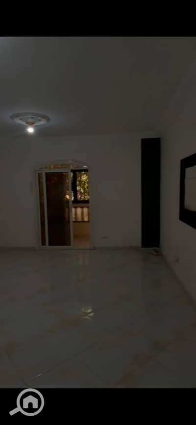 3 Bedroom Apartment for Sale in Sheikh Zayed, Giza - IMG-20251027-WA0158. jpg 3 Bedroom Apartment for Sale in Sheikh Zayed, Giza - IMG-20251027-WA0158. jpg