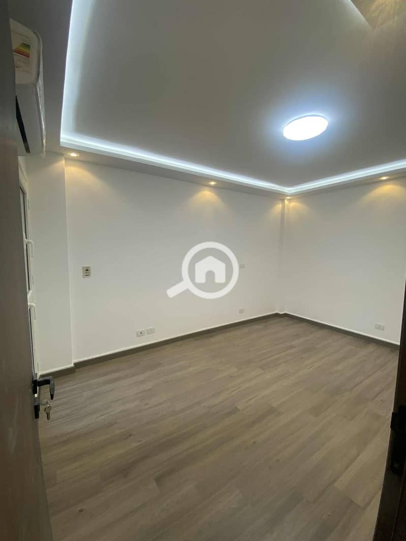 9 a2ab39d9-5c9b-4bf7-8bd1-6e74b1cdd5ec. jpg