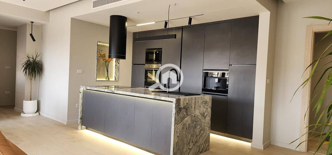 5 534824482_4018998488341090_6363465796738427047_n. jpg