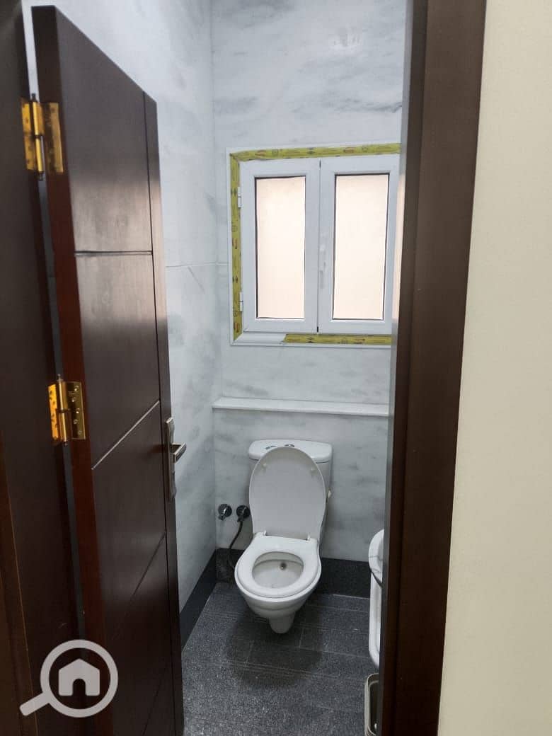 3 WhatsApp Image 2025-10-27 at 15.51. 32_cdb67da8. jpg