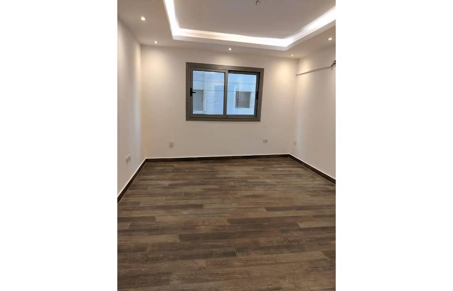 2 WhatsApp Image 2025-01-23 at 4.44. 54 PM. jpg