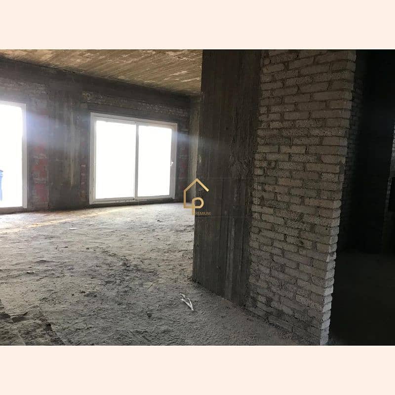 4 WhatsApp Image 2025-10-27 at 12.15. 57 AM (1). jpg