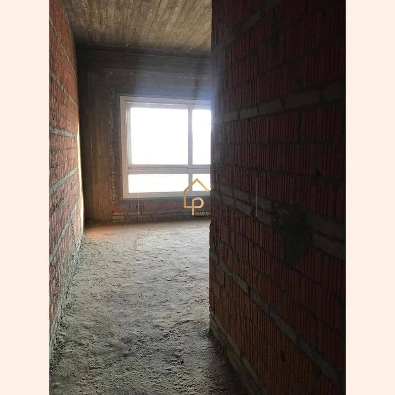 8 WhatsApp Image 2025-10-27 at 12.15. 59 AM (3). jpg