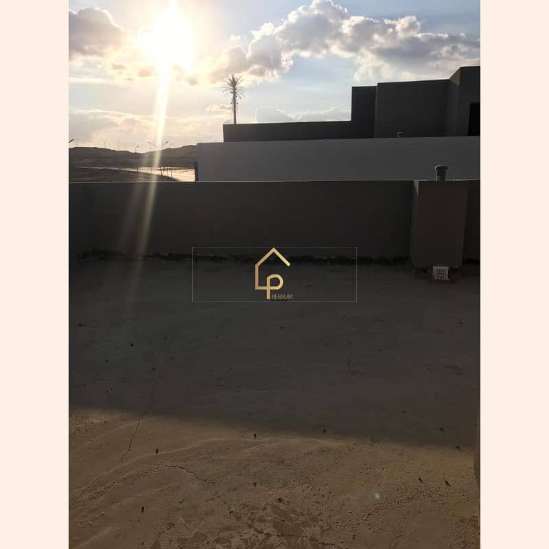 11 WhatsApp Image 2025-10-27 at 12.16. 00 AM. jpg