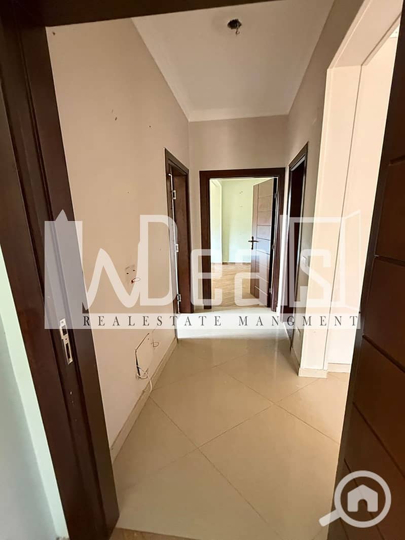 6 WhatsApp-Image-2025-10-18-at-17.00. 01. jpg