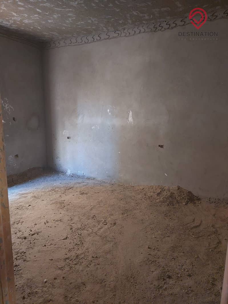 3 04b9bdb3-15ab-437b-886b-6cbb4e9342b2. jpg