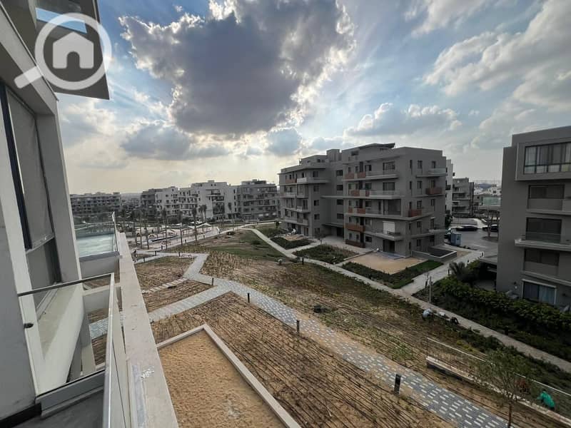 8 WhatsApp Image 2025-10-27 at 4.25. 01 PM (1). jpeg