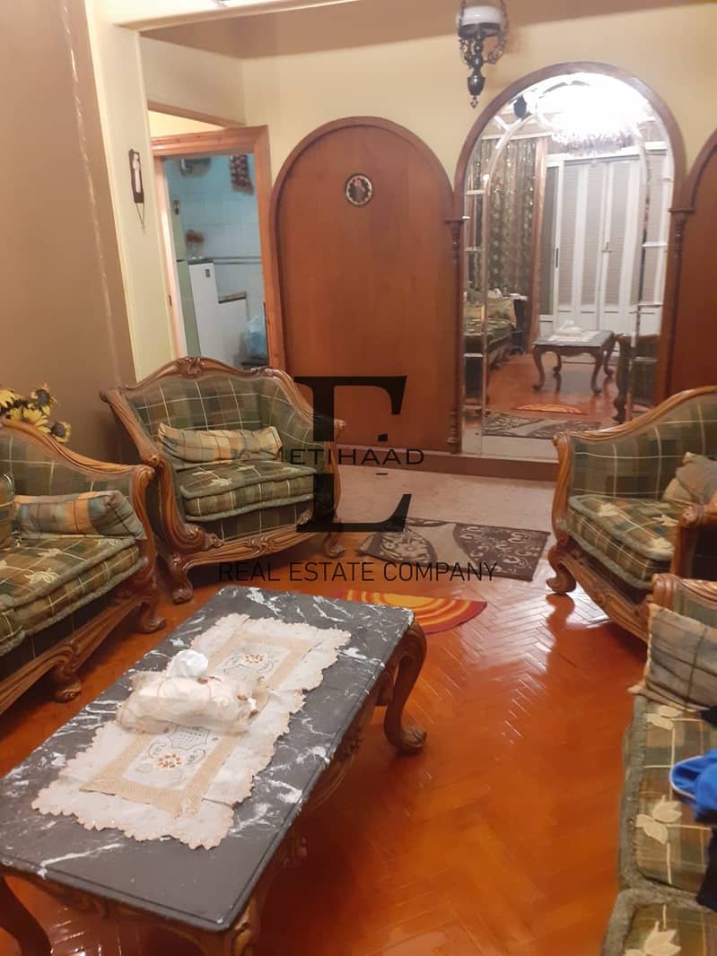 5 fe48b9ec-aff0-4dcb-ad53-03ffbc8fb981. jpeg