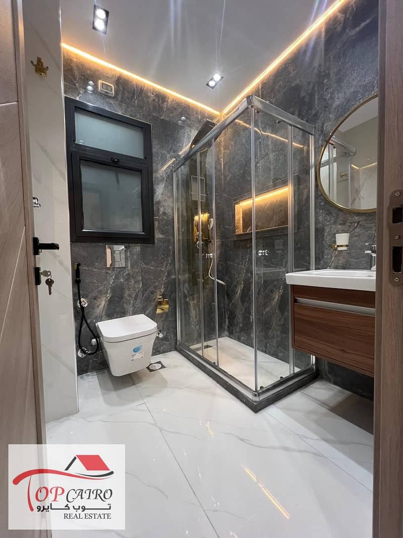 5 WhatsApp Image 2025-10-27 at 4.27. 47 PM (1). jpeg