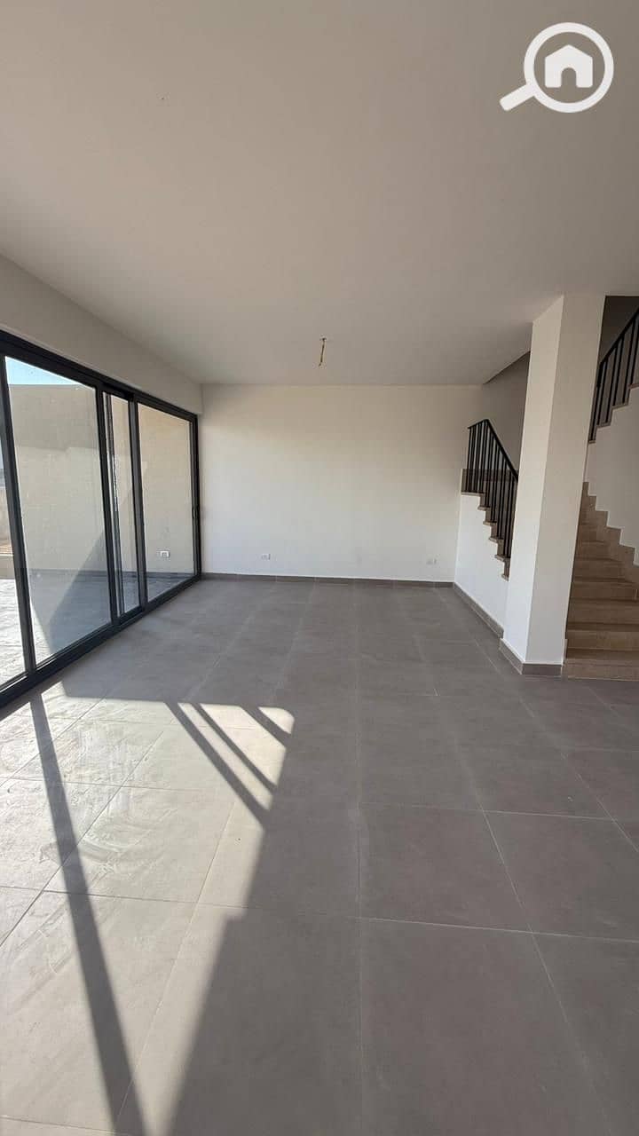 9 WhatsApp Image 2025-10-27 at 2.05. 01 PM (1). jpeg