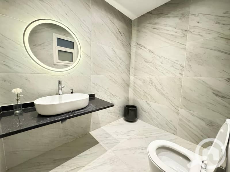 11 0ea64154-ae08-463b-8141-42fdccddcd40. jpg