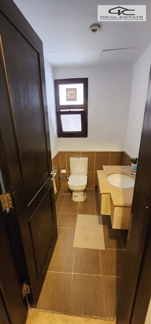 8 WhatsApp Image 2025-10-27 at 16.04. 12. jpeg