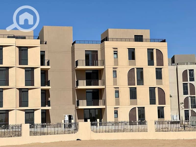 4 563094428_881332561719473_1000416496730948670_n. jpg