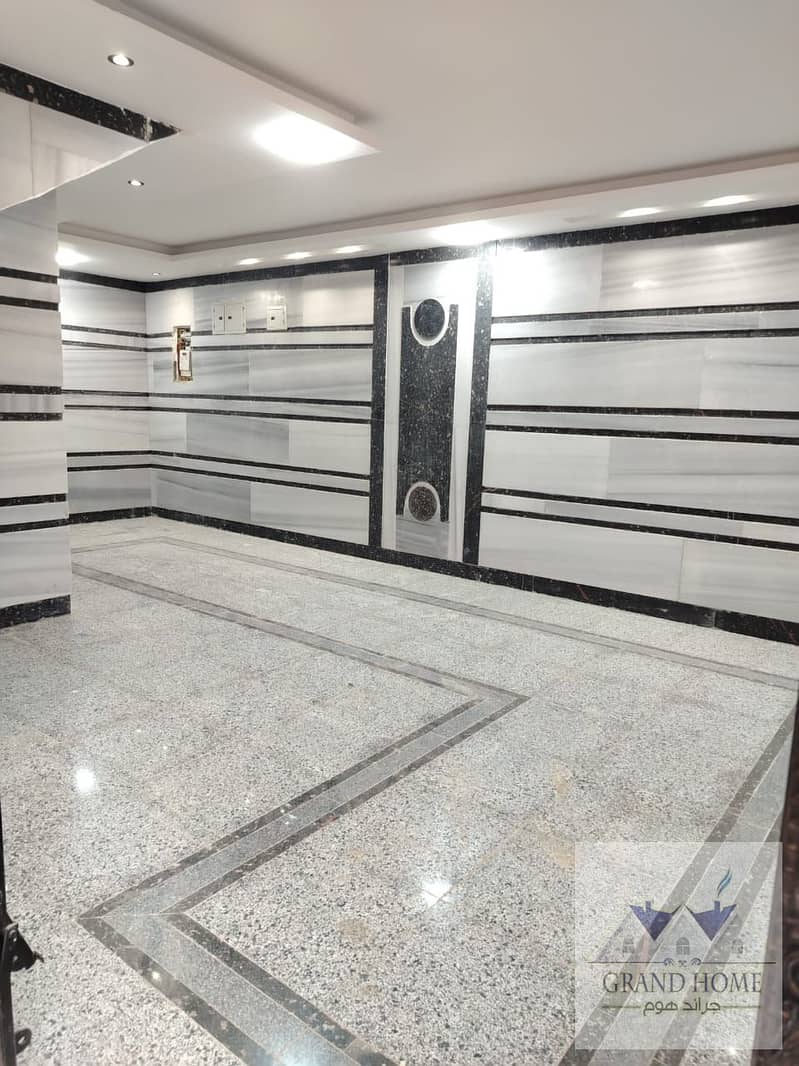 12 WhatsApp Image 2025-10-27 at 4.37. 11 PM (2). jpeg