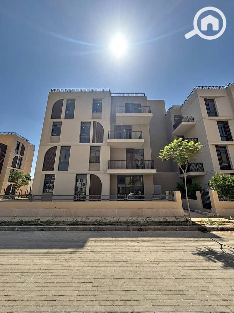 6 564597257_1933135763917490_3005443519655623028_n. jpg