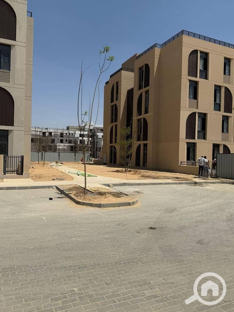 8 8a750571-3921-41fb-85cc-213bfed4dc0b. jpeg