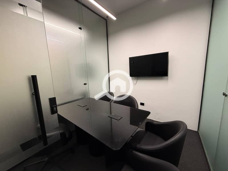 4 WhatsApp Image 2025-10-18 at 21.19. 20_bfde69f8. jpg