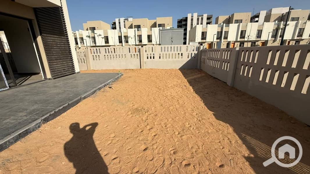 6 WhatsApp Image 2025-10-27 at 2.04. 59 PM (1). jpeg