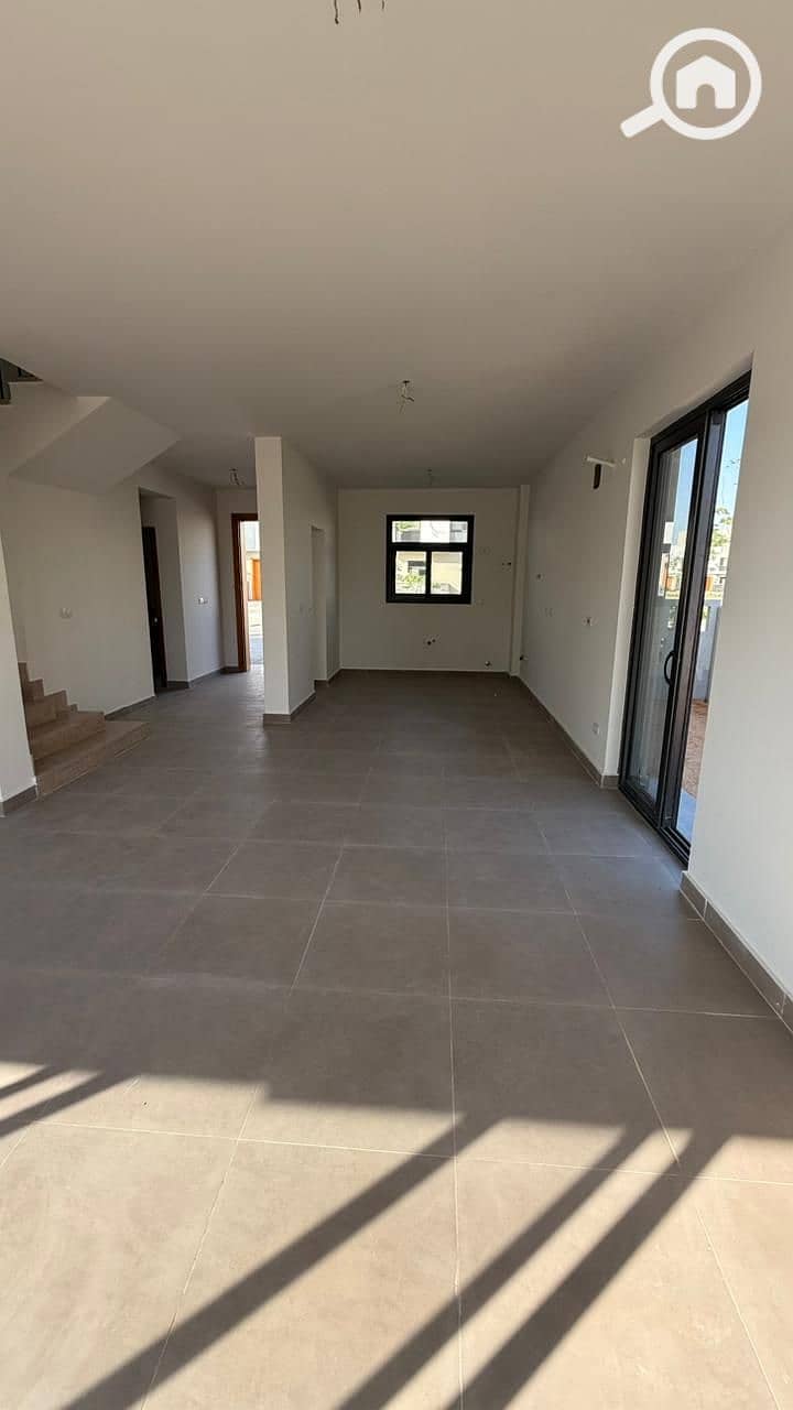 12 WhatsApp Image 2025-10-27 at 2.05. 02 PM. jpeg