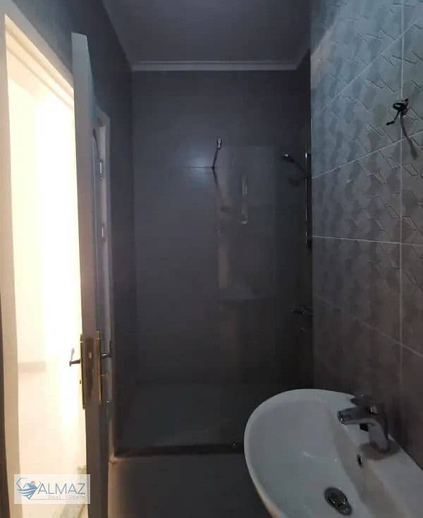 6 WhatsApp Image 2025-10-27 at 3.48. 00 PM. jpeg