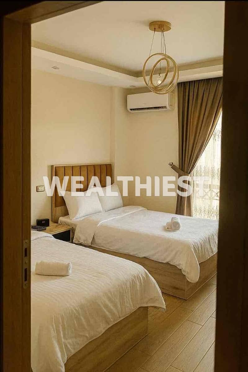 5 04bb9fc9-475e-41bd-a1e3-ea3192d62697. jpg