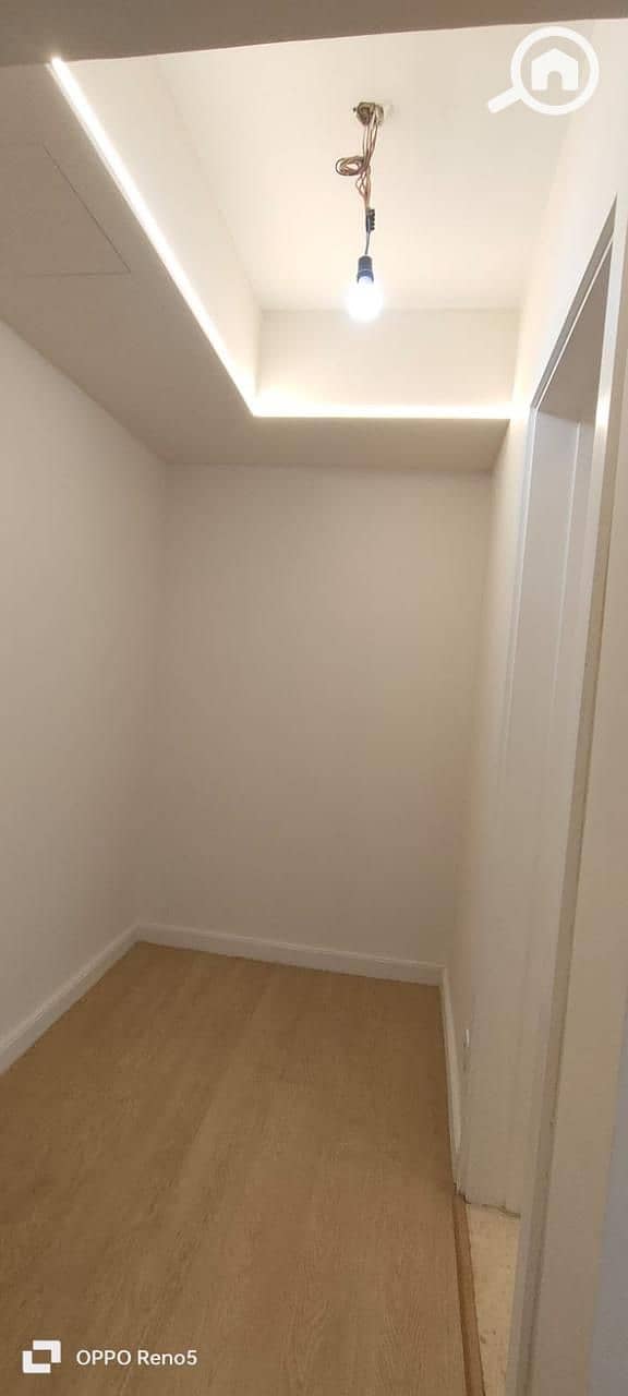 8 WhatsApp Image 2025-10-27 at 4.01. 52 PM. jpeg