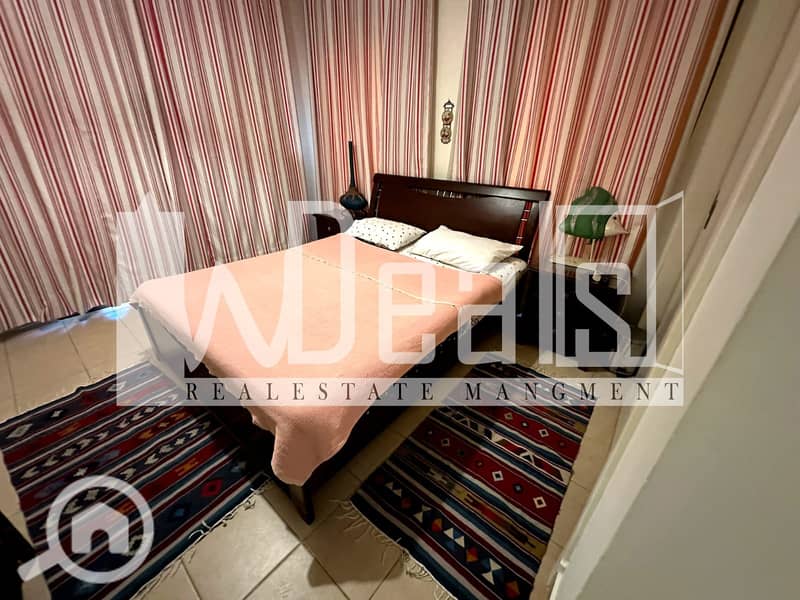 12 4c16be05-08d2-4273-8dad-e5aa32cc53fe. jpg