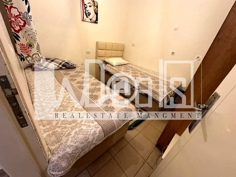 14 2572c1fd-7e3d-4e8f-9e51-2fabefb03ad3. jpg