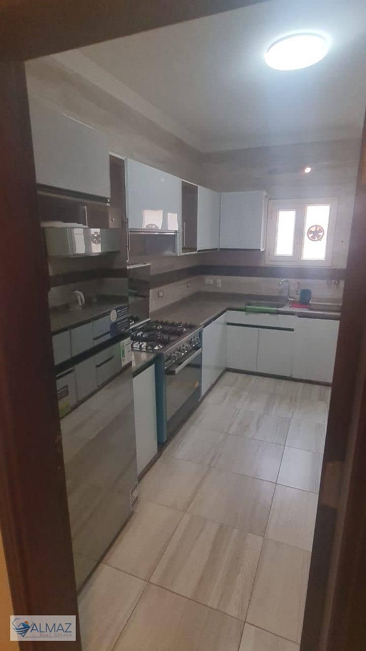 5 WhatsApp Image 2025-10-27 at 4.37. 59 PM (1). jpeg