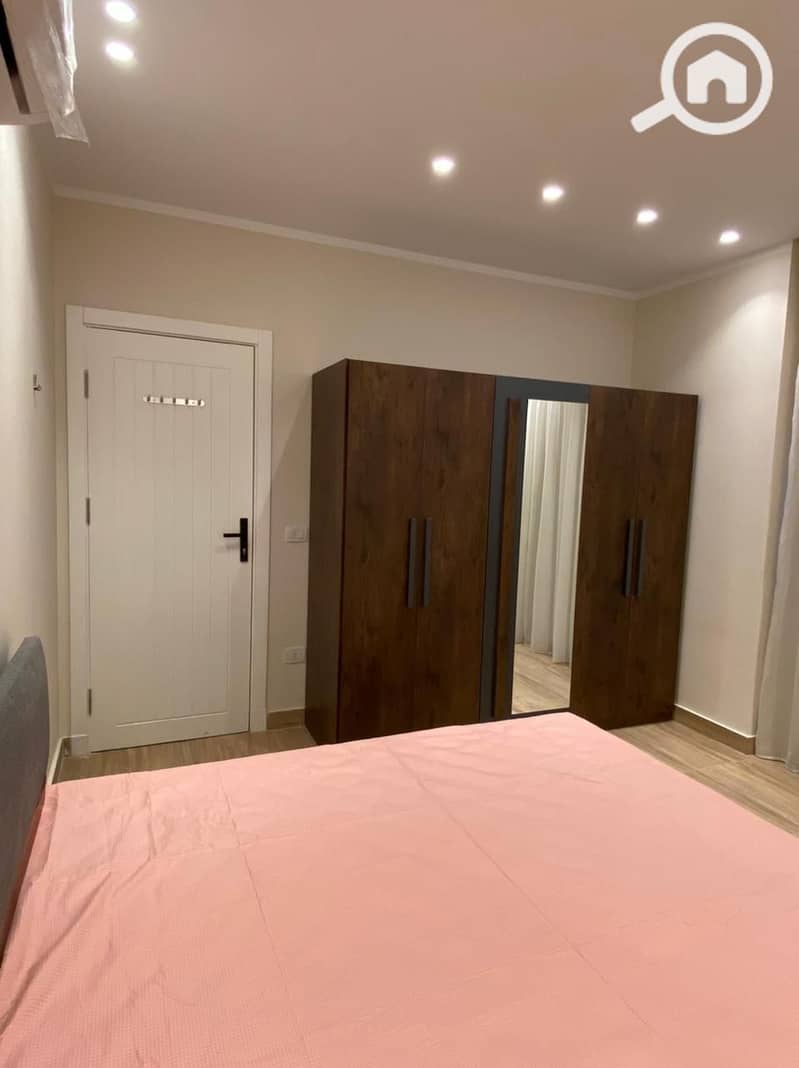 8 1e127380-0e5a-4384-a9c1-3c4384b75b45. jpeg