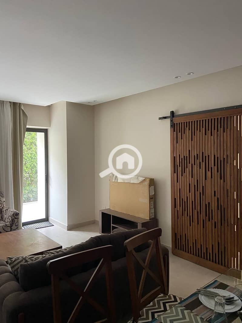 12 48195966-838f-4465-94f9-60202f6a0e55. jpeg