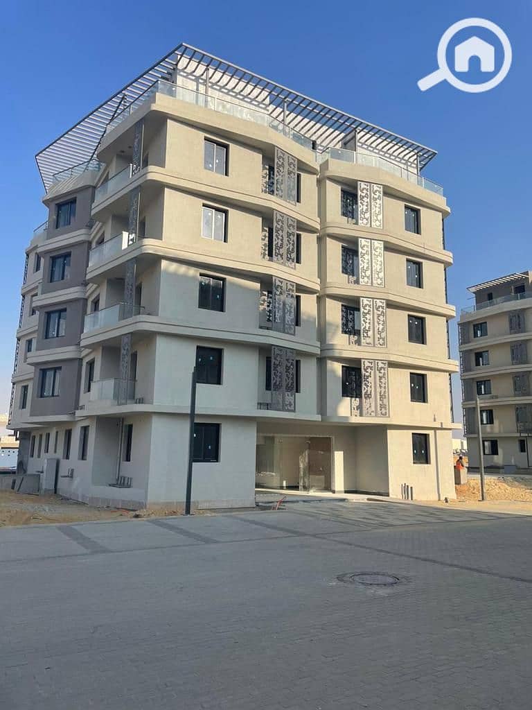 10 photo_6041665895136346946_y. jpg