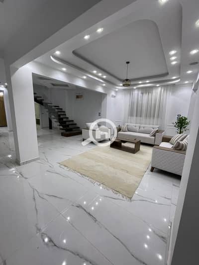 دوبلكس 4 غرف نوم للايجار في الشيخ زايد، الجيزة - IMG-20251027-WA0048. jpg