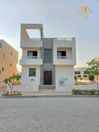 4 Bedroom Villa for Sale in Sheikh Zayed, Giza - WhatsApp Image 2025-10-27 at 16.50. 41. jpeg