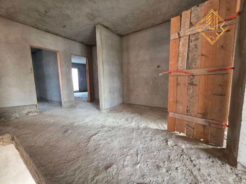 6 WhatsApp Image 2025-10-27 at 16.50. 47 (1). jpeg