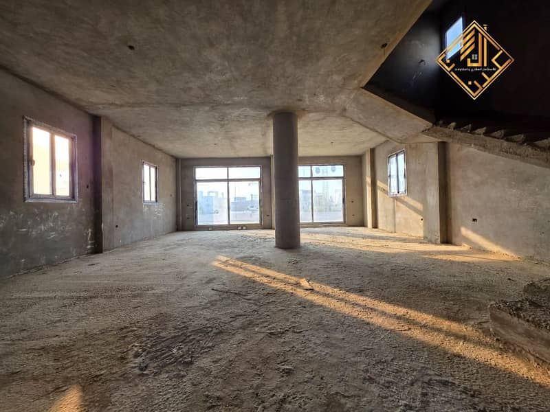 9 WhatsApp Image 2025-10-27 at 16.50. 47 (7). jpeg