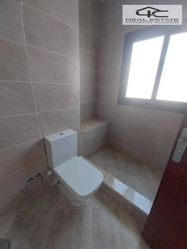 12 WhatsApp Image 2025-10-27 at 2.52. 30 PM (3). jpeg