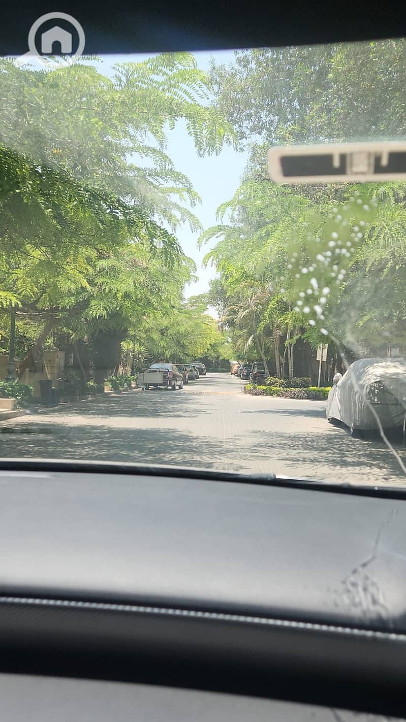 5 WhatsApp Image 2025-10-27 at 17.12. 59_0d36168a. jpg