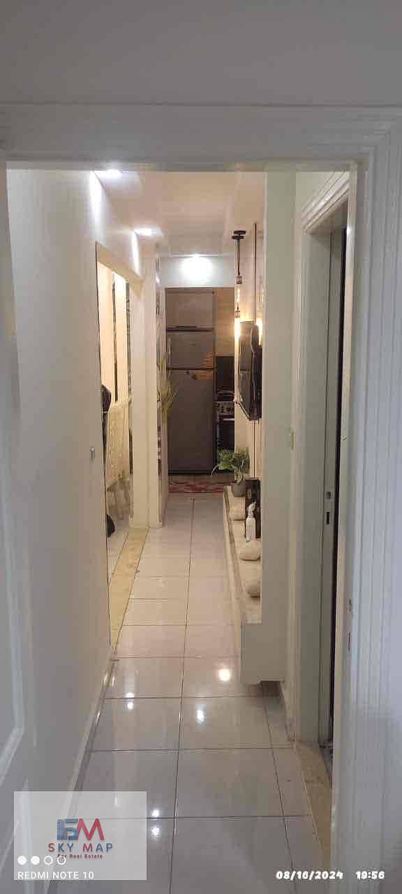 5 4c3f26c5-86f0-4b1c-ab23-c7e105e8f084. jpg