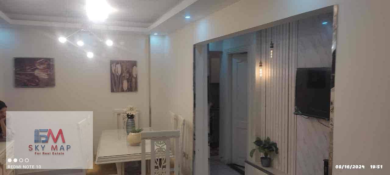 11 e52af529-ed96-4bde-b520-31cc46c00071. jpg