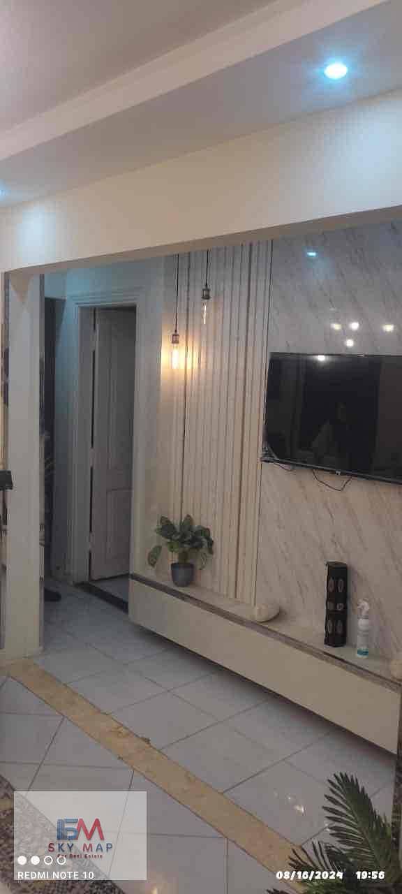 13 0961f194-332f-4562-85eb-5e173a754f48. jpg