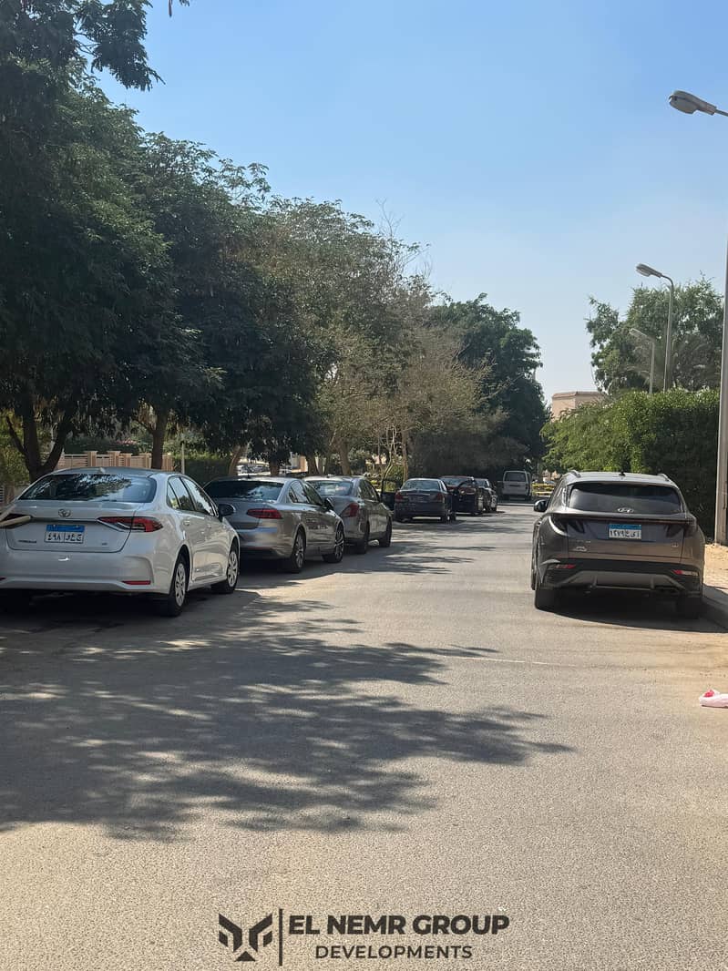 9 d4143b3e-7a50-44ea-8628-5bbd74df9071. jpg