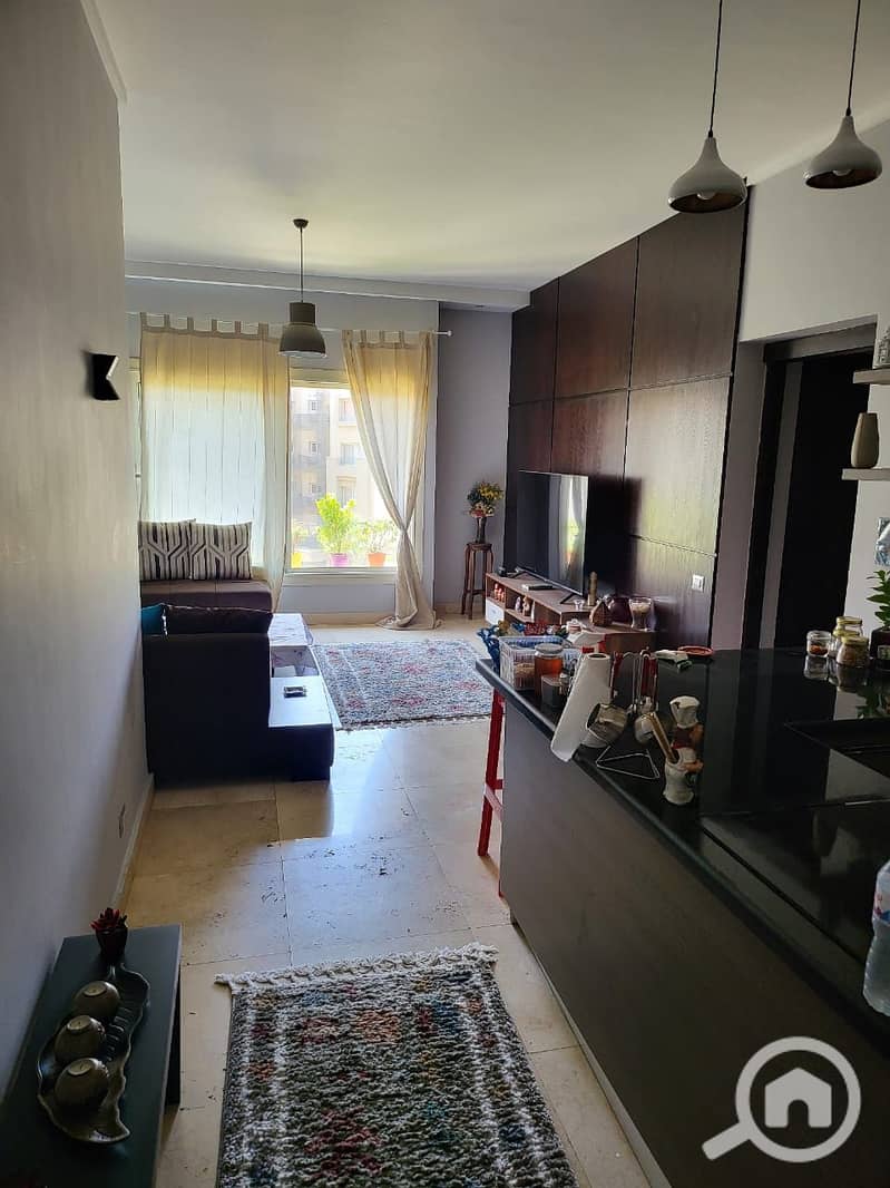 4 81b5fcab-d874-4ac5-b256-3919bb143c92. jpg