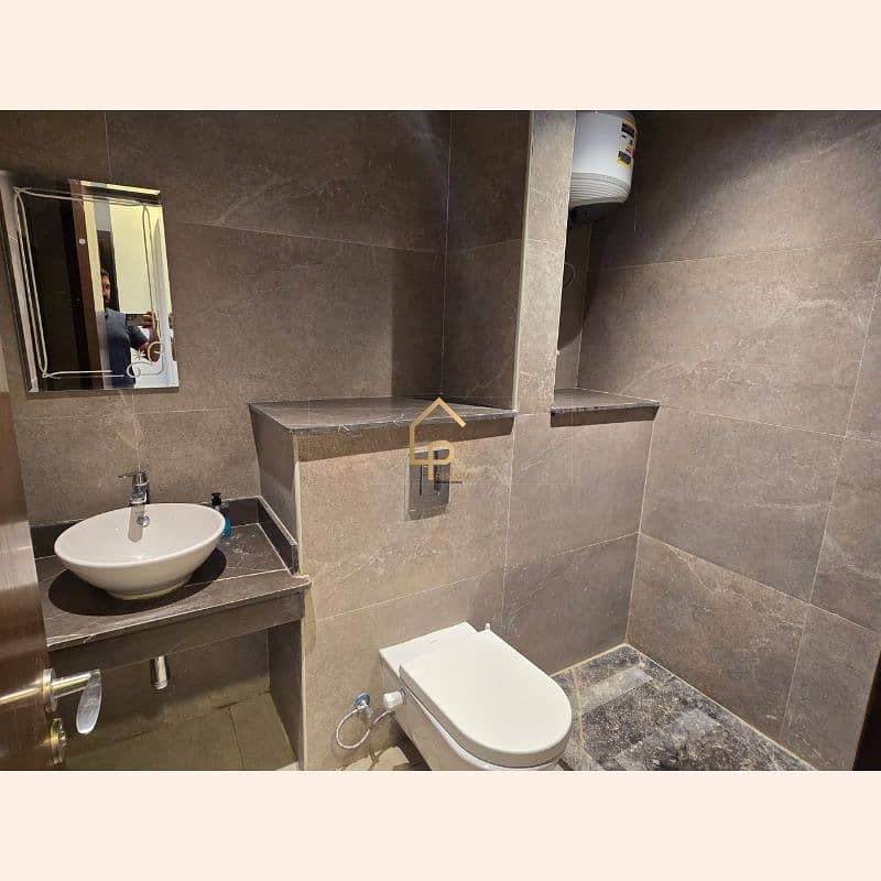 3 WhatsApp Image 2025-09-29 at 4.01. 01 PM. jpg