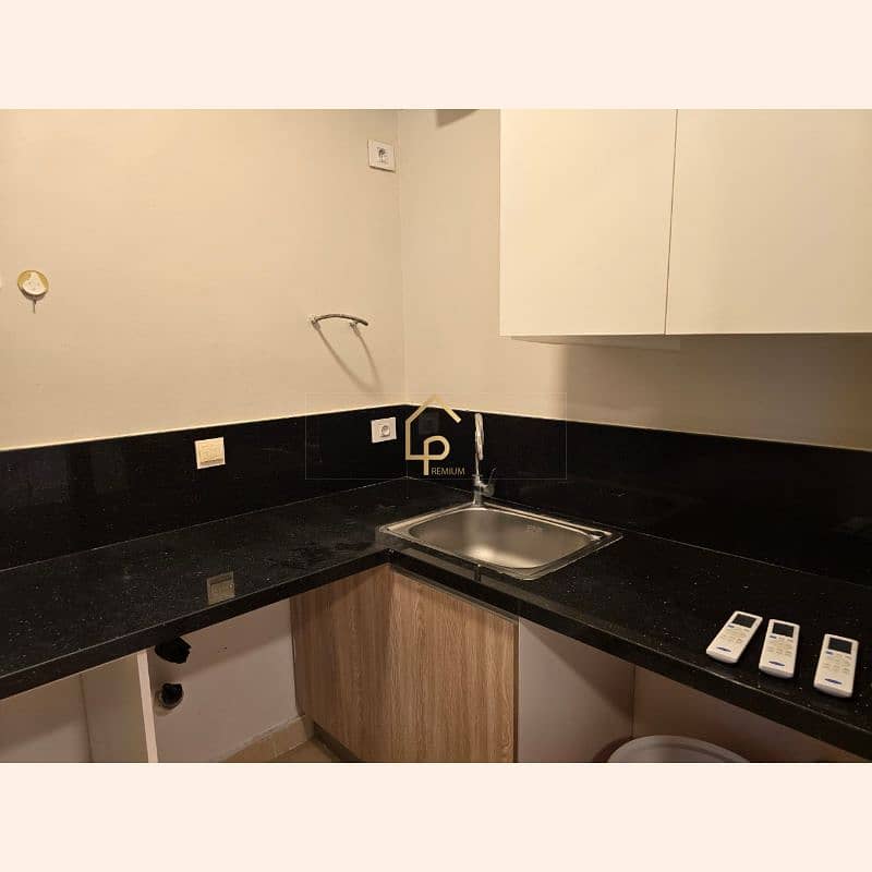 6 WhatsApp Image 2025-09-29 at 4.01. 03 PM (1). jpg