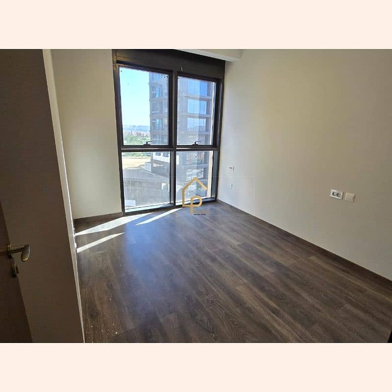 8 WhatsApp Image 2025-09-29 at 4.01. 03 PM. jpg